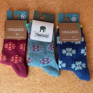 NWT Organic Cotton Patterned Socks - made in Europe - women’s shoe size 5-8